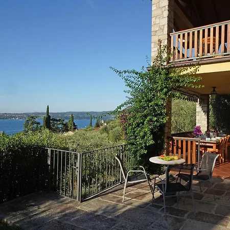 Loredana Villa *
