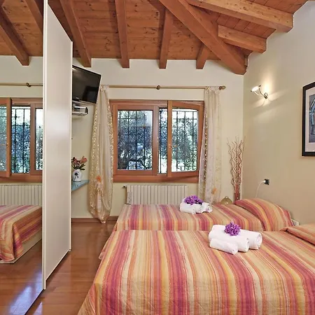 Villa Loredana Gardone Riviera